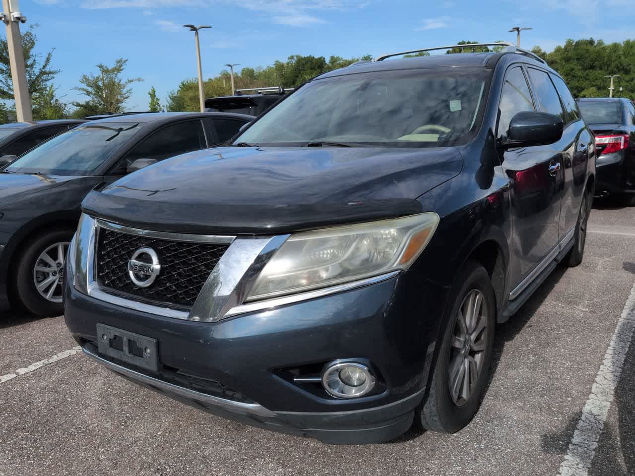 Thumbnail: 2013 Nissan Pathfinder - 2