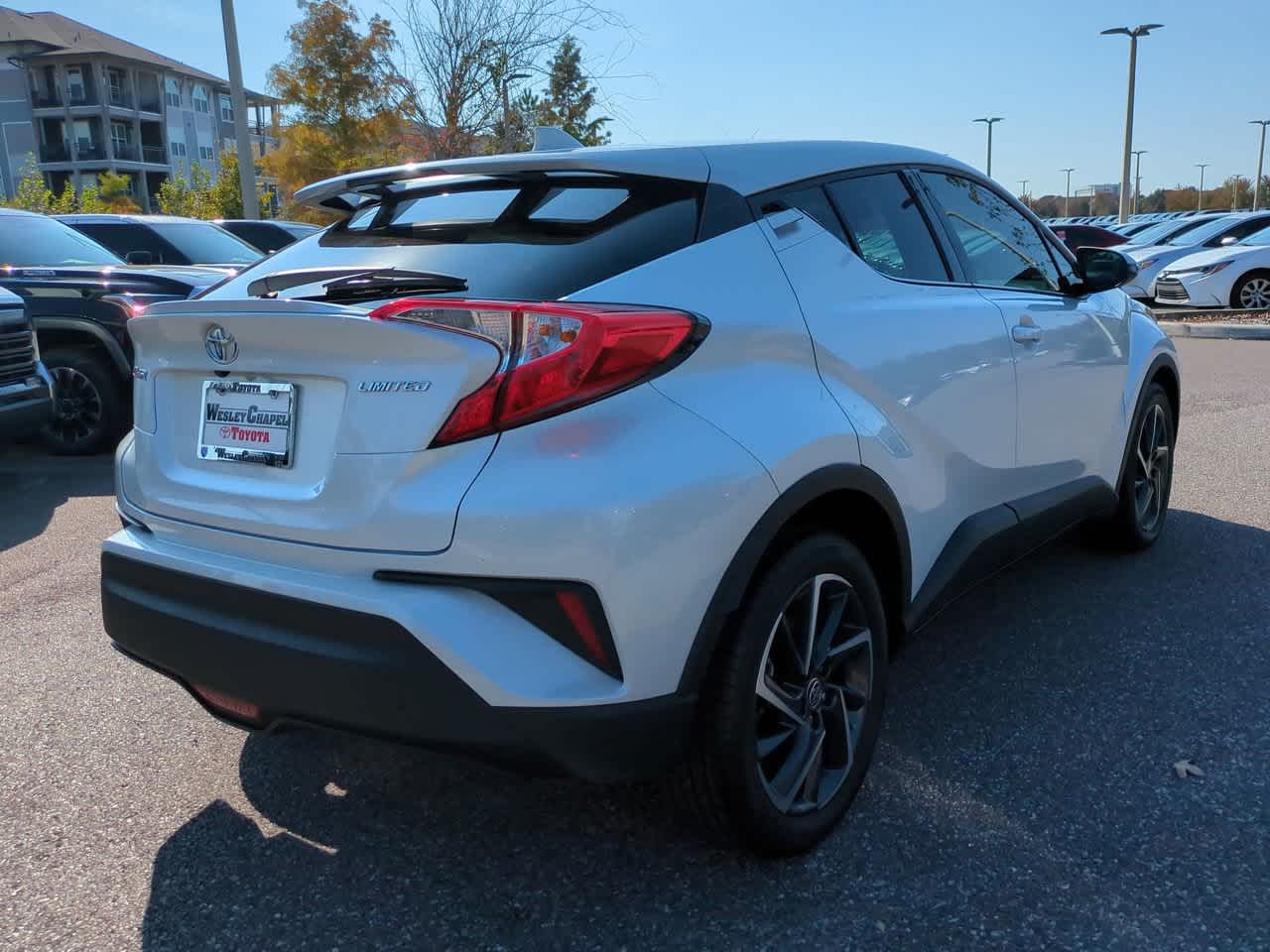 Thumbnail: 2022 Toyota C-HR - 6