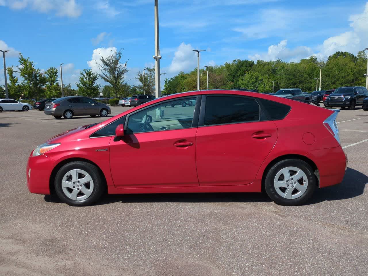 Thumbnail: 2010 Toyota Prius - 3