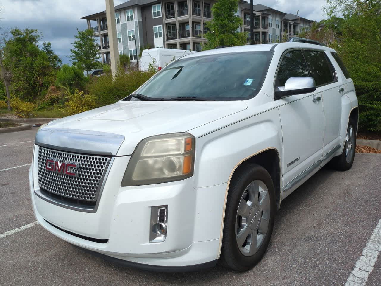 Thumbnail: 2015 GMC Terrain - 2