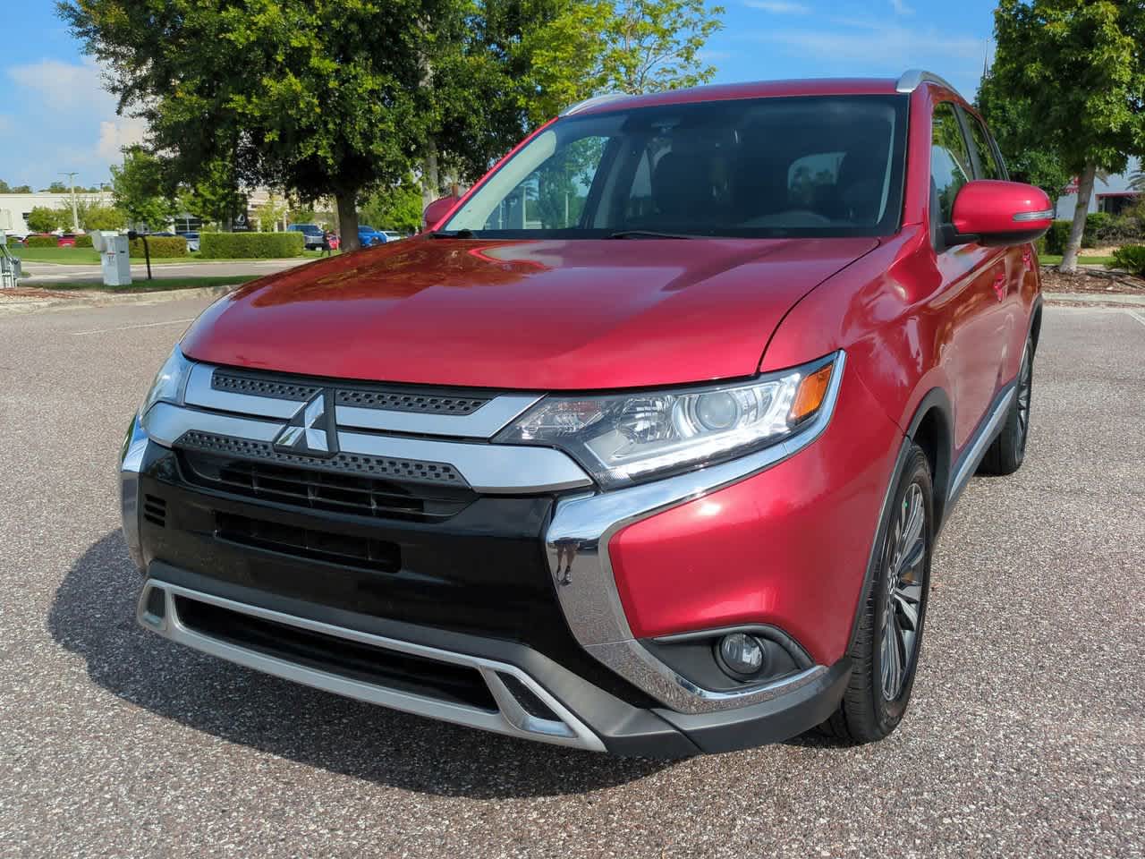 Thumbnail: 2020 Mitsubishi Outlander - 2