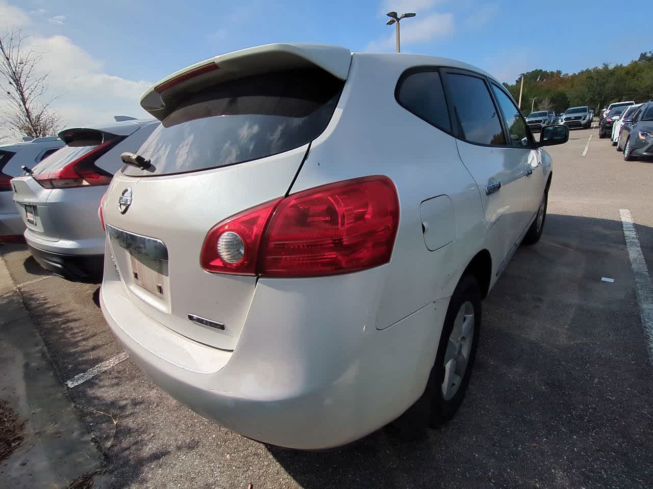 Thumbnail: 2012 Nissan Rogue - 5