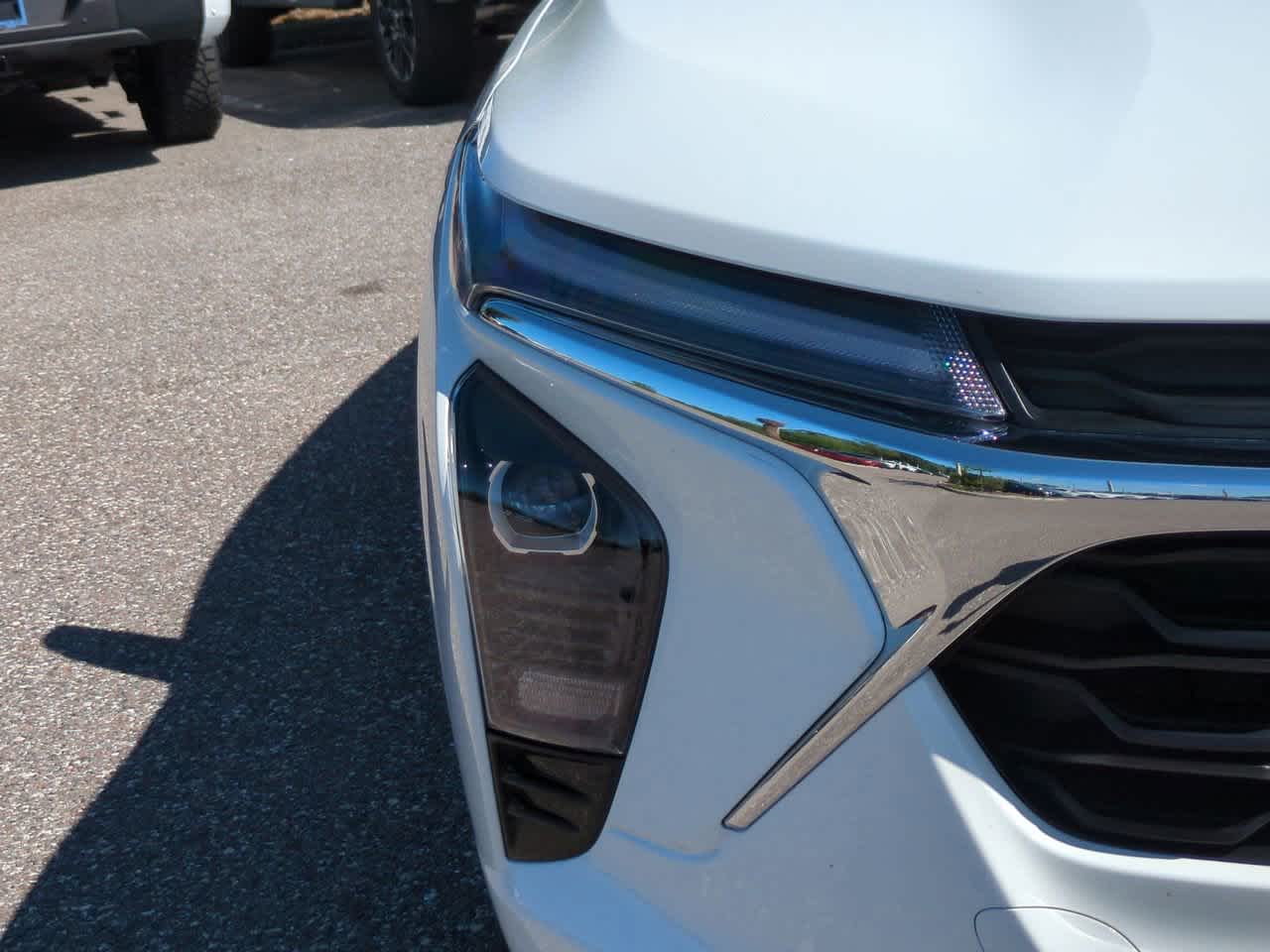 Thumbnail: 2025 Chevrolet Trax - 10