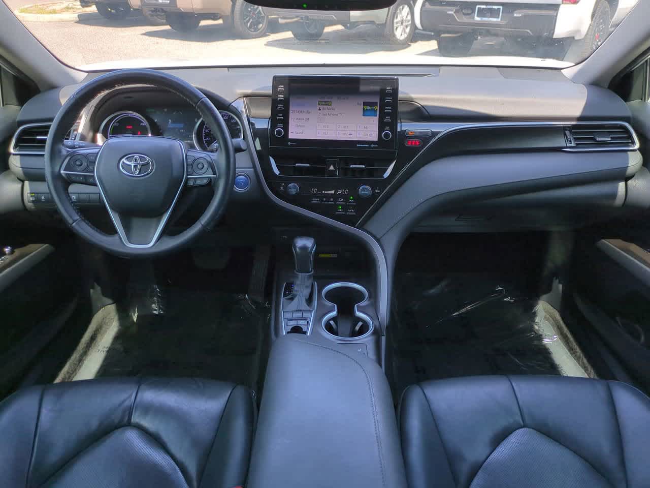 Thumbnail: 2022 Toyota Camry - 13