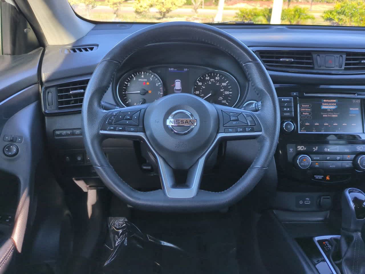 Thumbnail: 2019 Nissan Rogue - 15