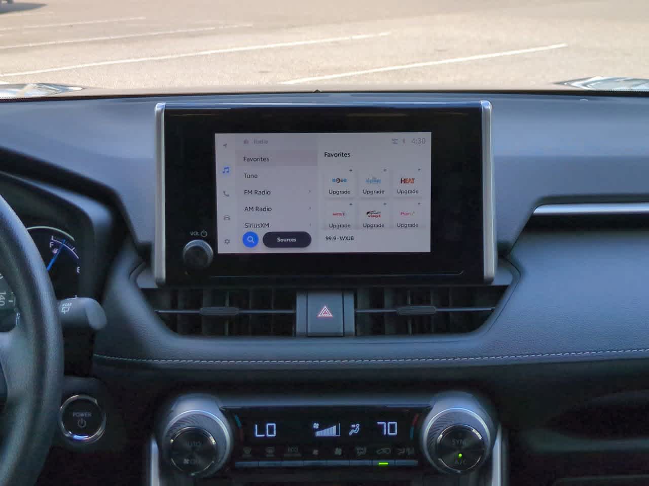 Thumbnail: 2025 Toyota RAV4 - 17