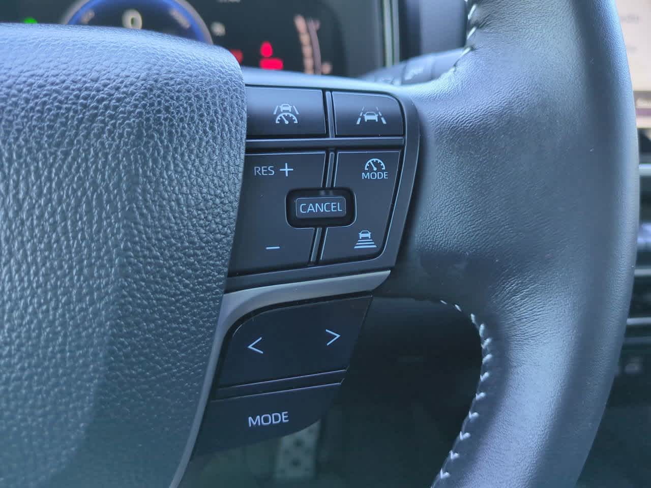 Thumbnail: 2025 Toyota Camry - 23