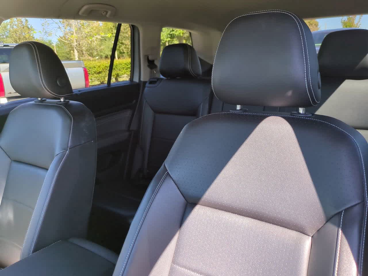 Thumbnail: 2022 Volkswagen Atlas - 8