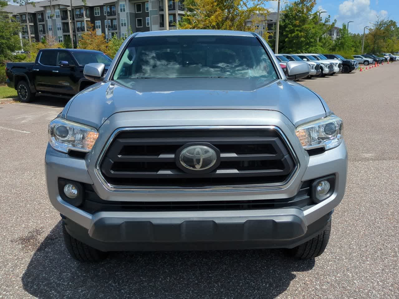 Thumbnail: 2020 Toyota Tacoma - 9