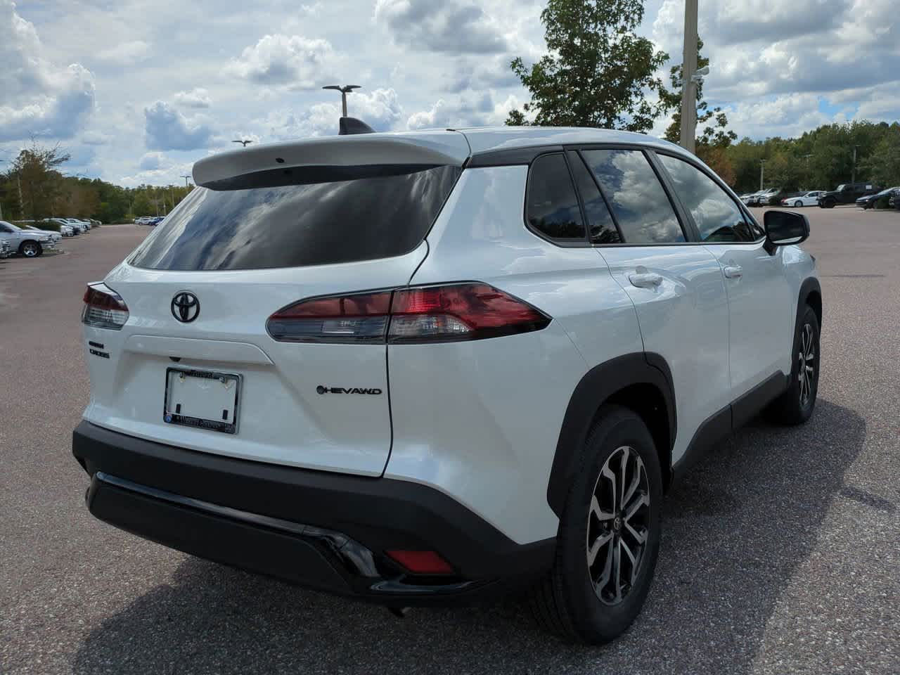 Thumbnail: 2026 Toyota Corolla Cross - 6