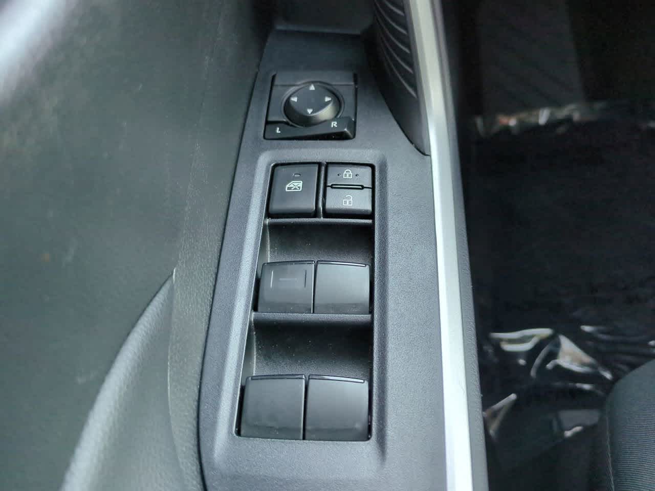 Thumbnail: 2025 Toyota RAV4 - 21