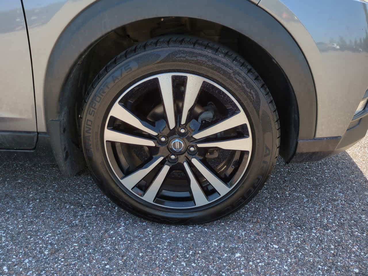 Thumbnail: 2018 Nissan Kicks - 11