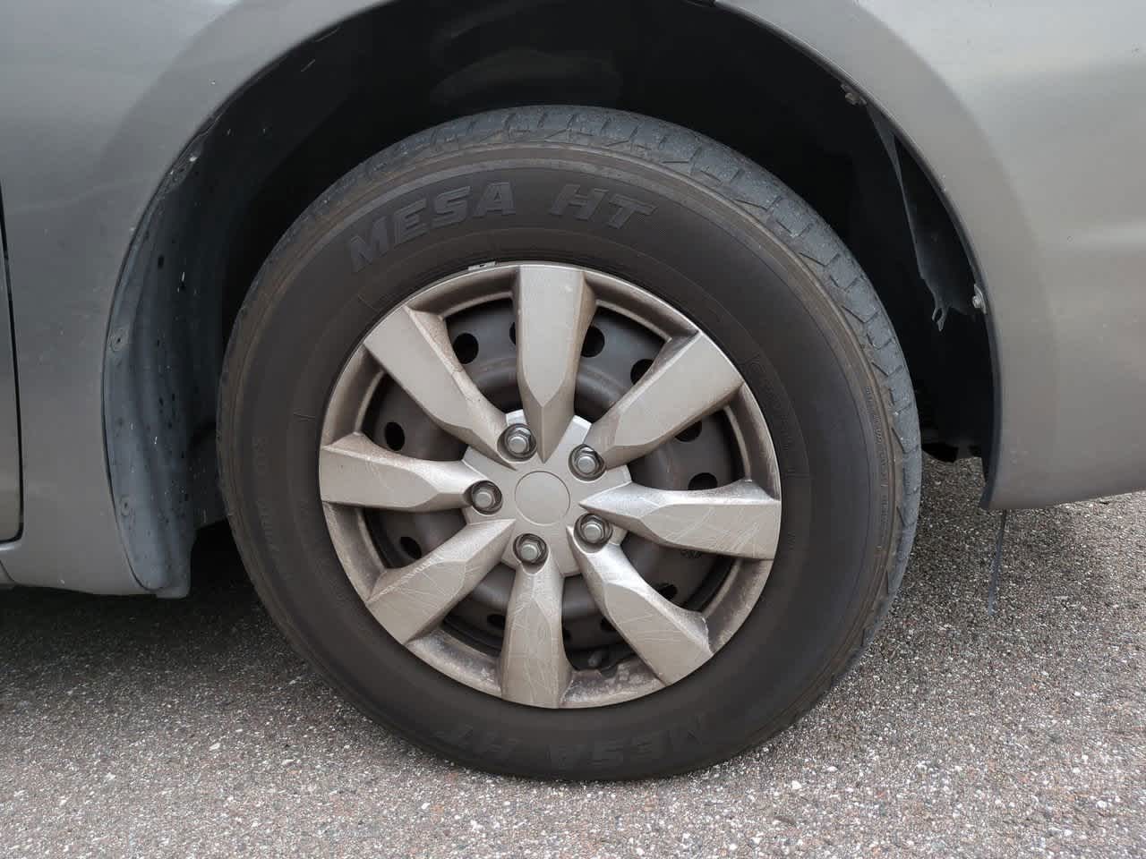 Thumbnail: 2005 Toyota Sienna - 9