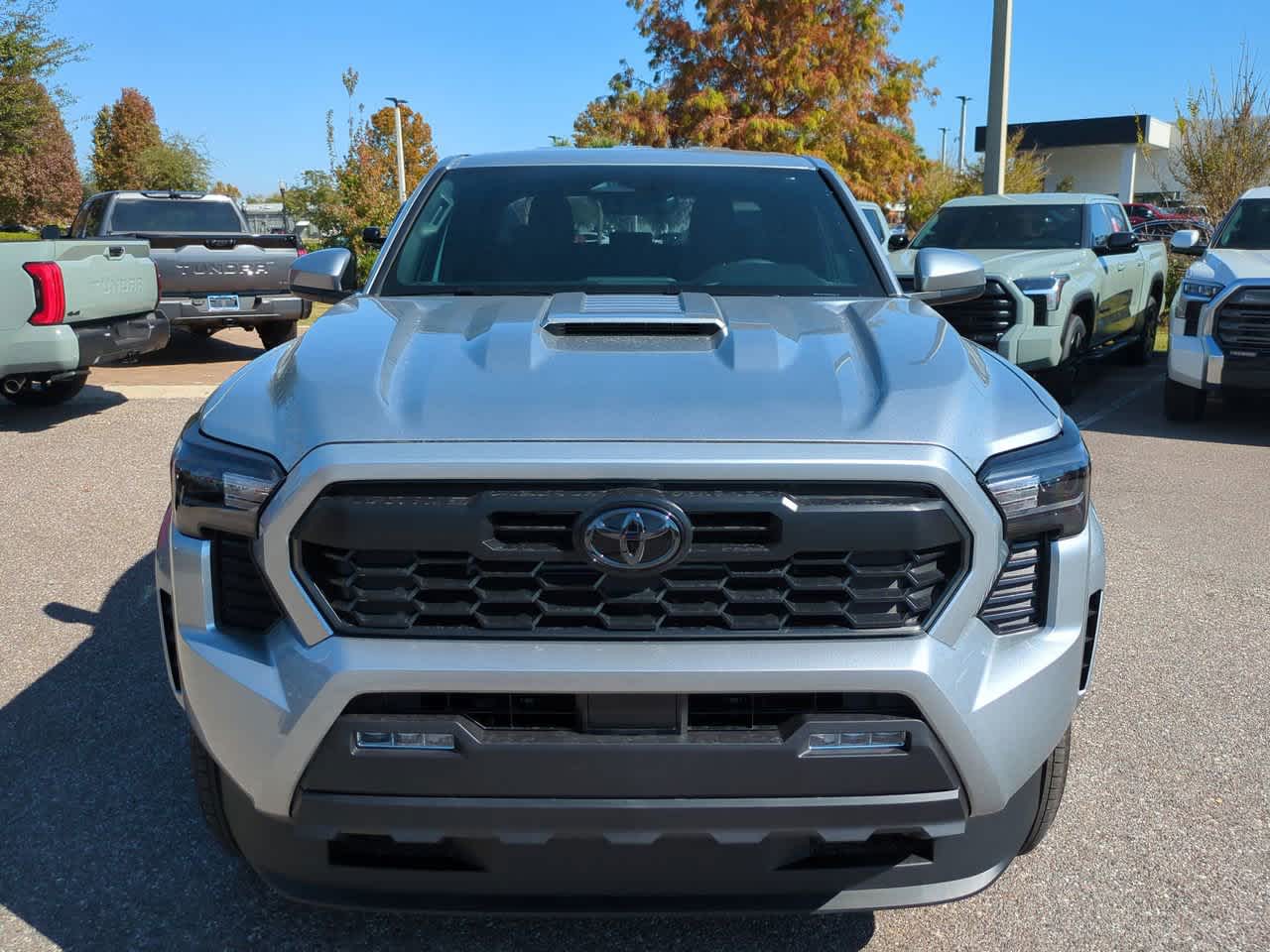 Thumbnail: 2025 Toyota Tacoma - 9