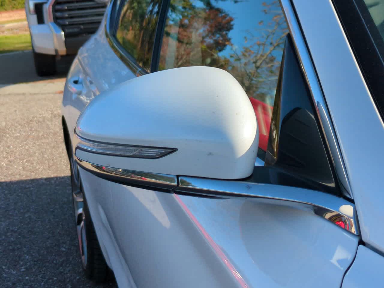 Thumbnail: 2022 Genesis G70 - 12