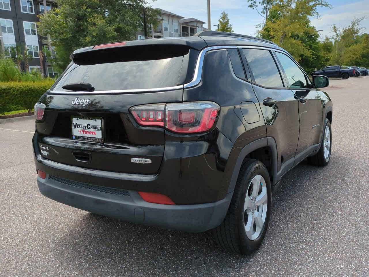 Thumbnail: 2017 Jeep Compass - 6