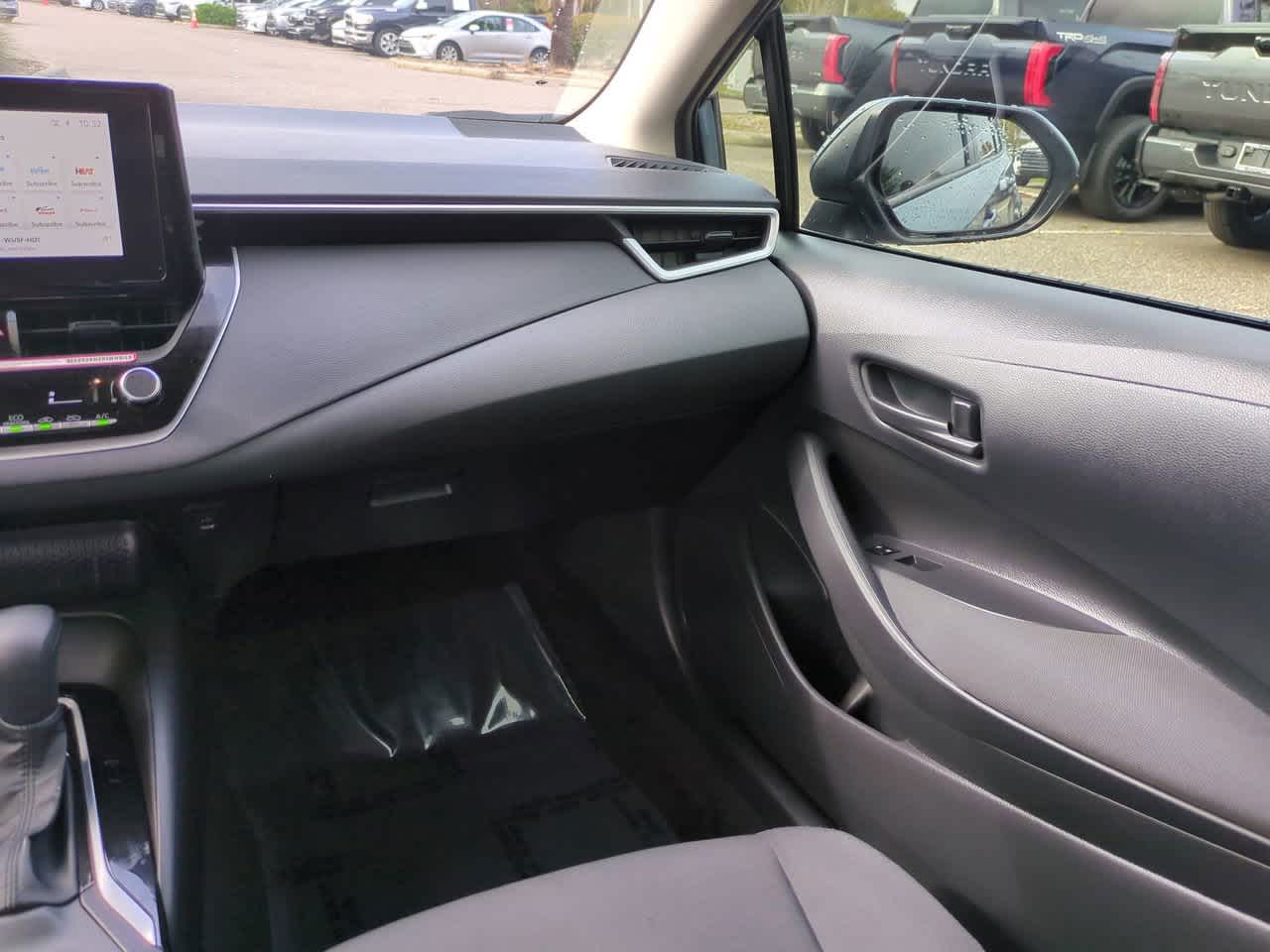 Thumbnail: 2025 Toyota Corolla - 16