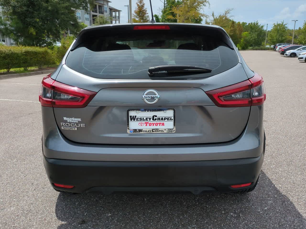 Thumbnail: 2021 Nissan Rogue Sport - 5