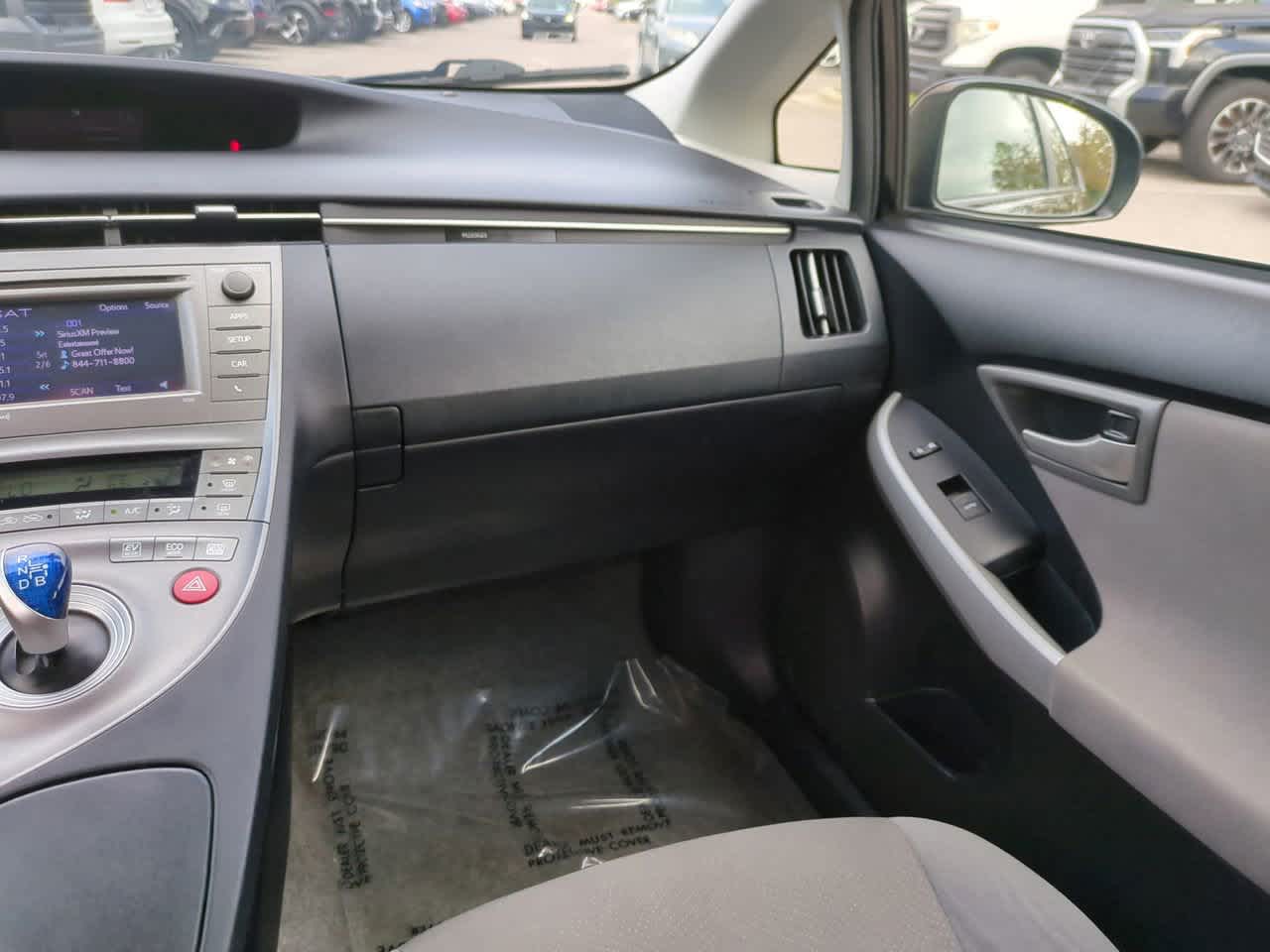 Thumbnail: 2013 Toyota Prius - 16