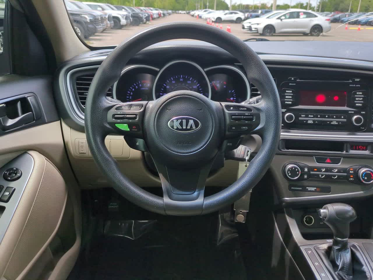 Thumbnail: 2015 Kia Optima - 15