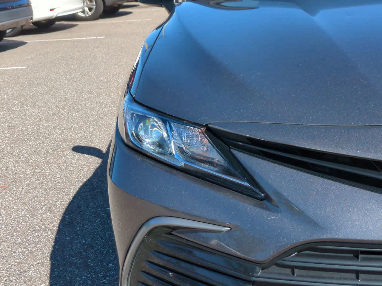 Thumbnail: 2021 Toyota Camry - 10