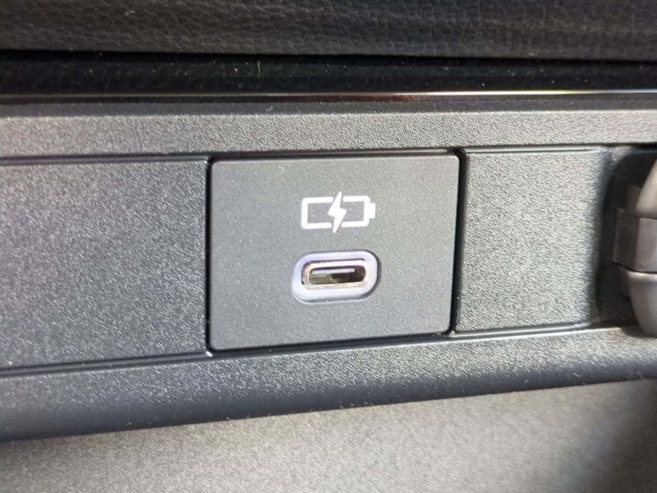 Thumbnail: 2026 Toyota Prius - 20