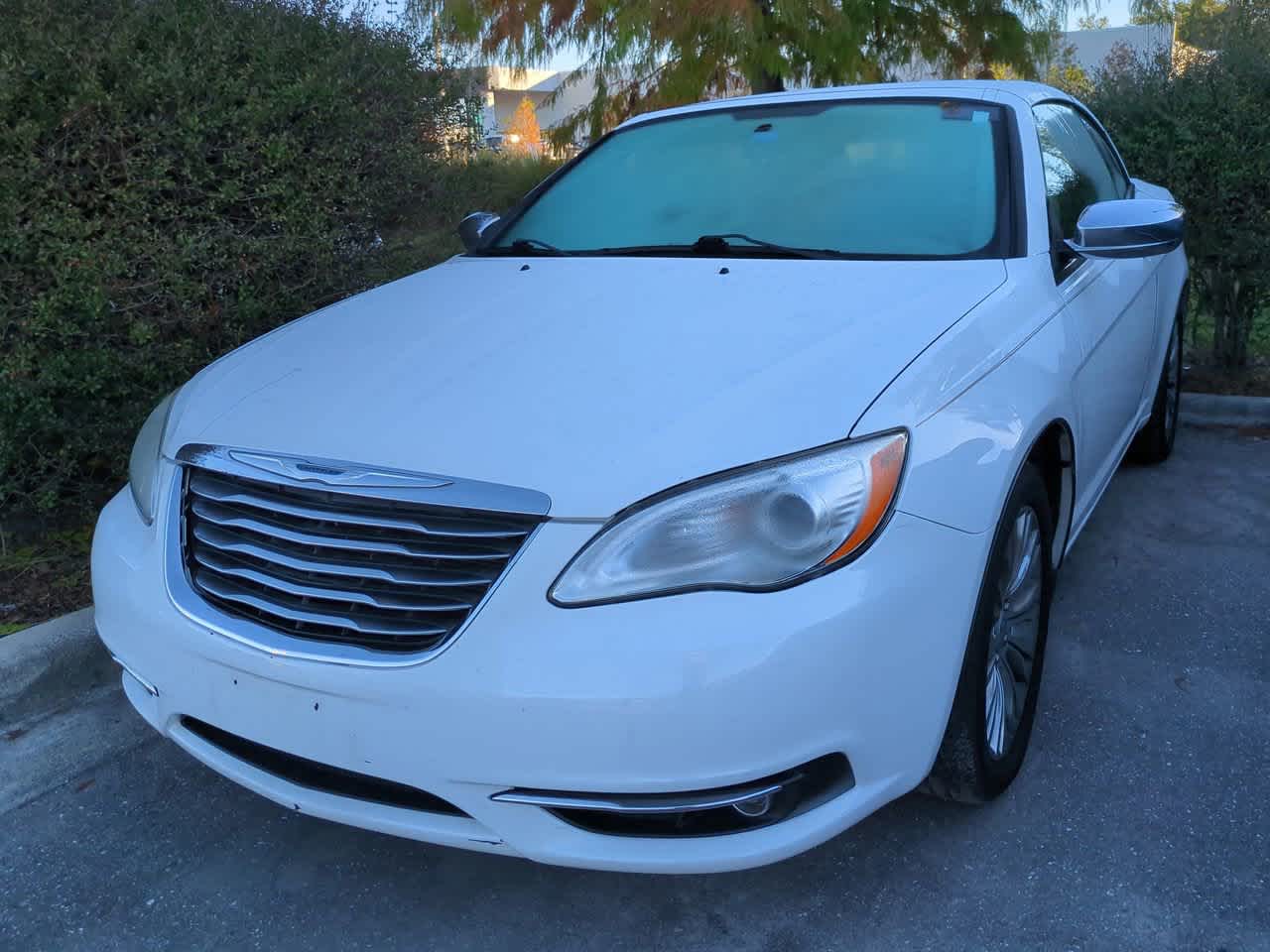 Thumbnail: 2013 Chrysler 200 - 2