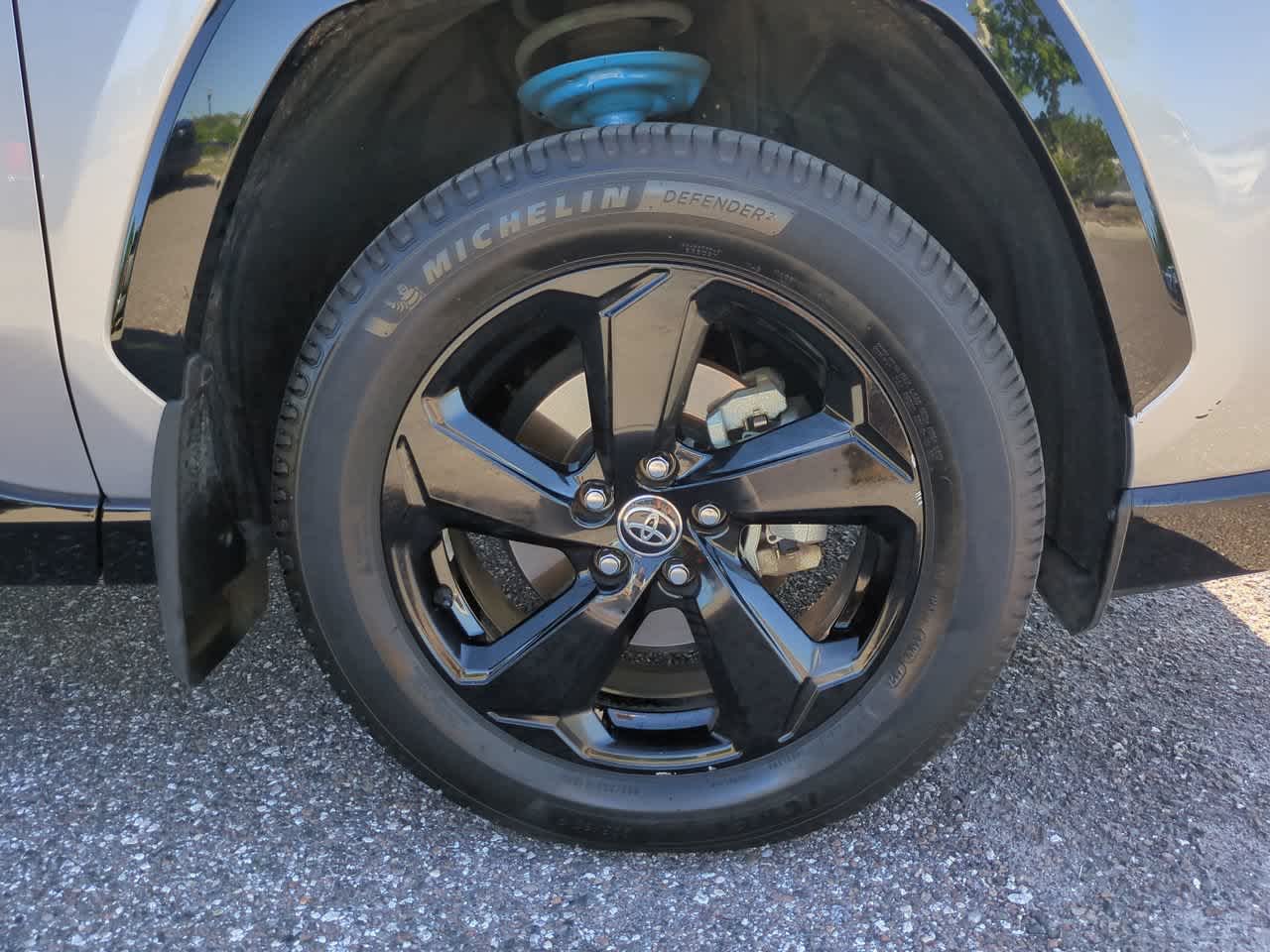 Thumbnail: 2020 Toyota RAV4 - 11