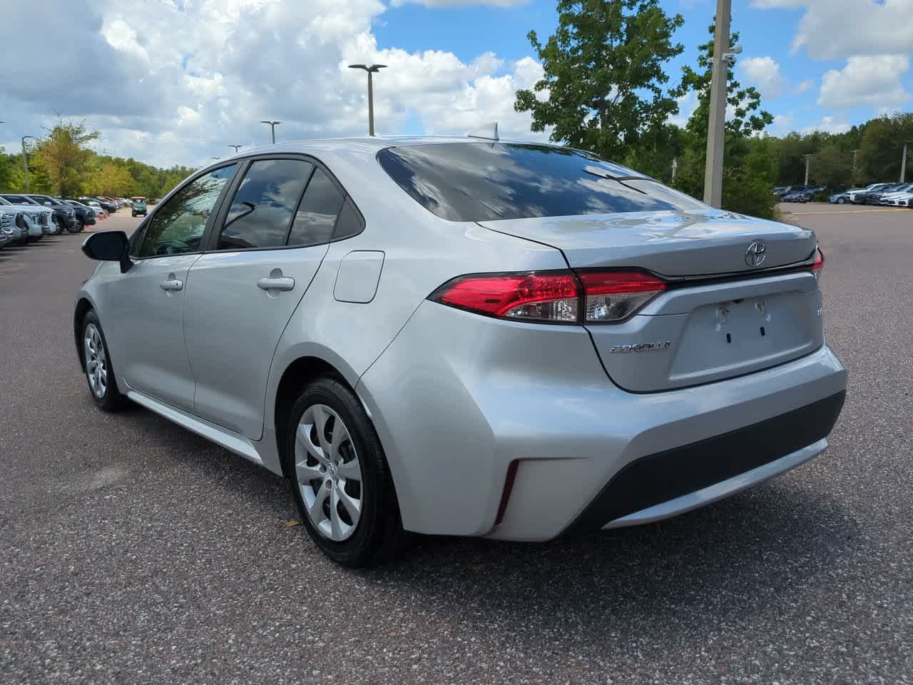 Thumbnail: 2021 Toyota Corolla - 4