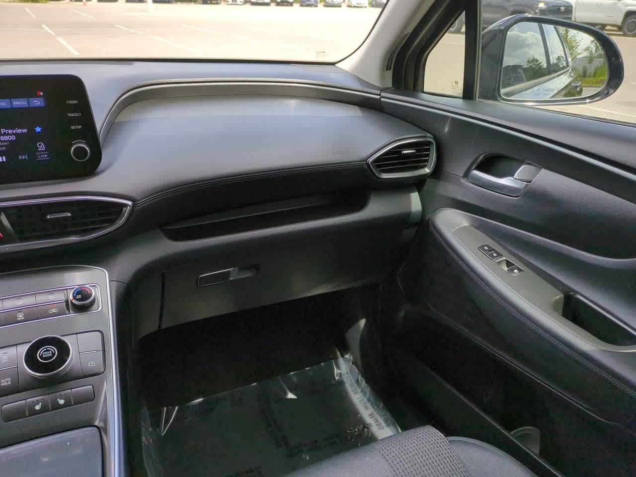 2021 Hyundai Santa Fe SEL 16