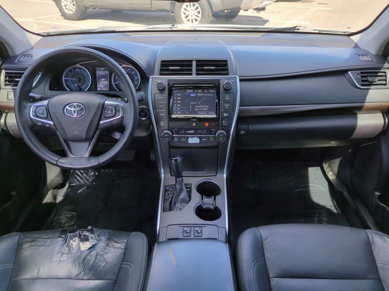 Thumbnail: 2017 Toyota Camry - 14