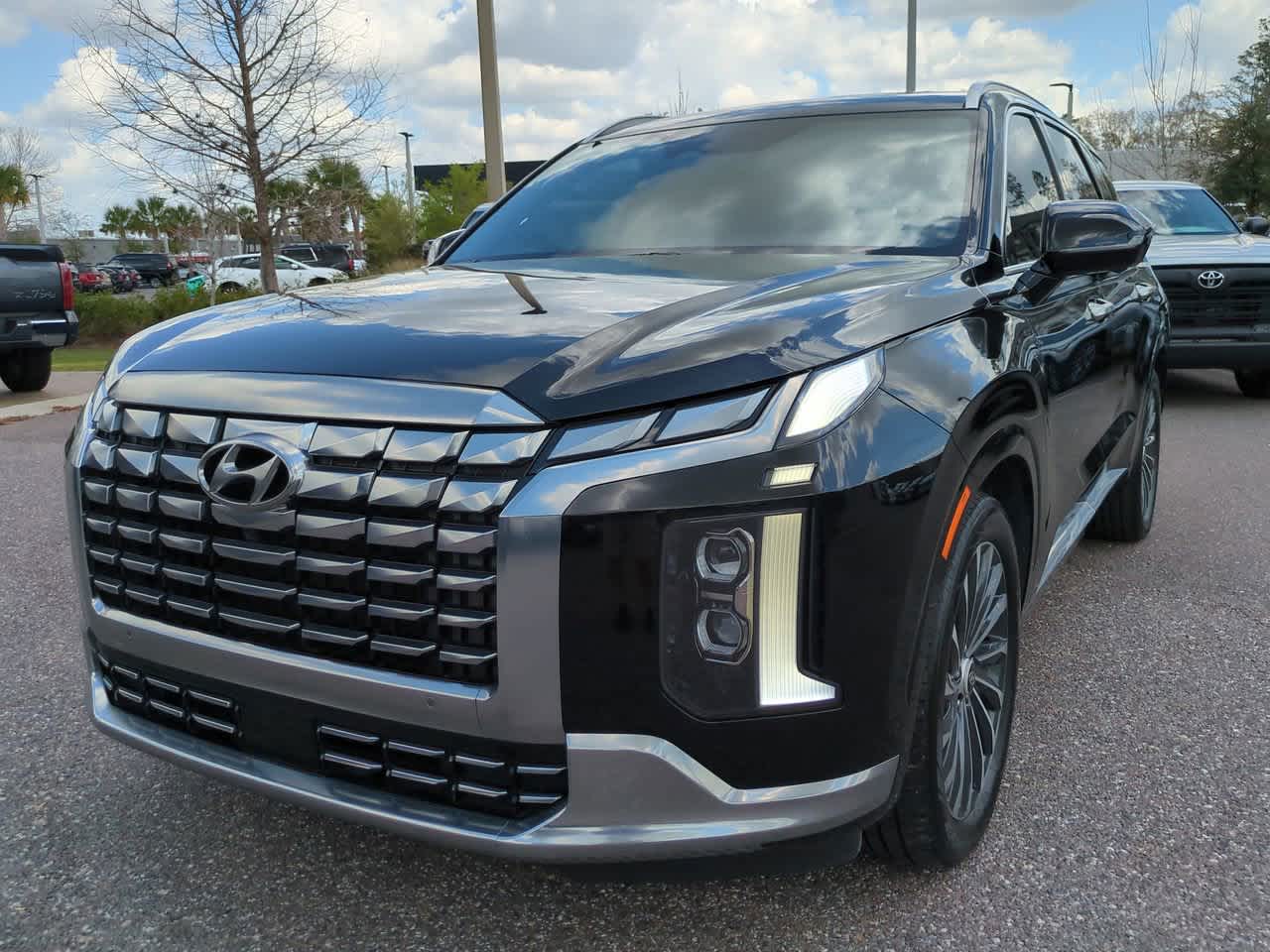 Thumbnail: 2023 Hyundai Palisade - 2