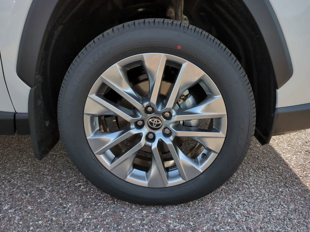 Thumbnail: 2025 Toyota RAV4 - 11