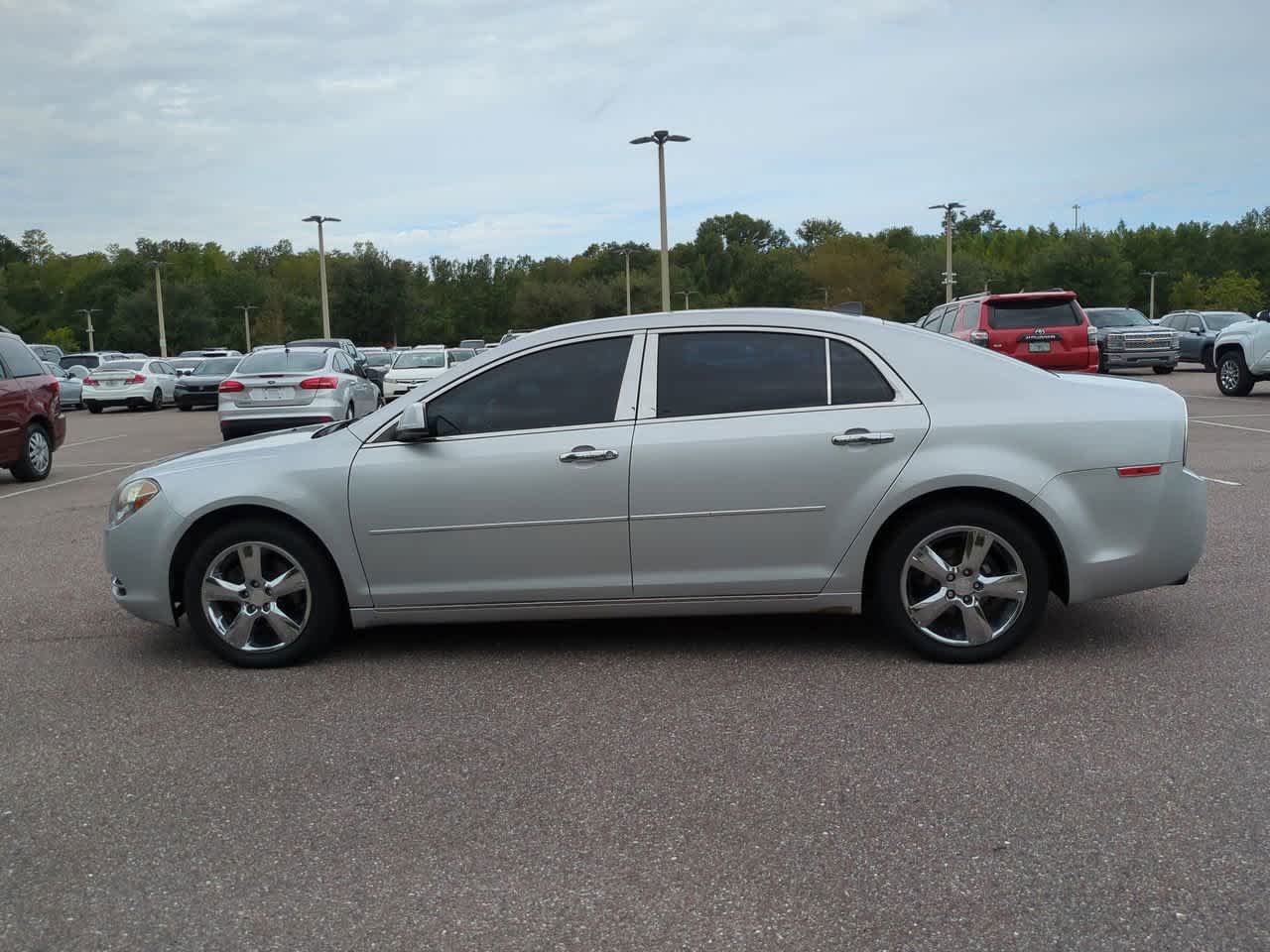 Thumbnail: 2012 Chevrolet Malibu - 3
