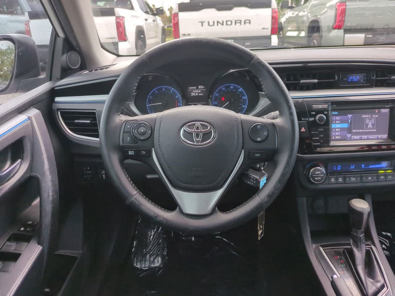 Thumbnail: 2015 Toyota Corolla - 15