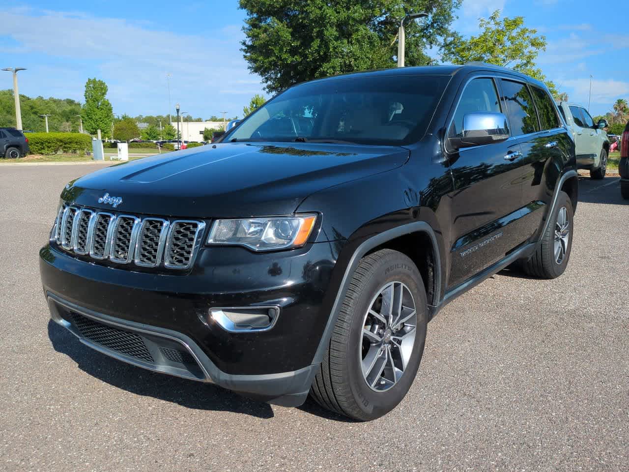 Thumbnail: 2018 Jeep Grand Cherokee - 2