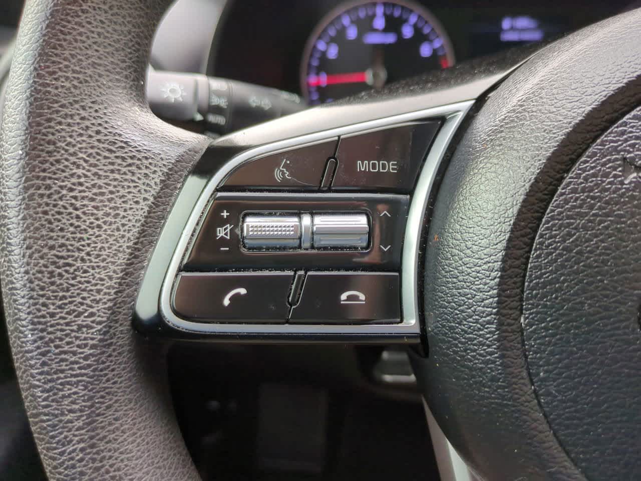 Thumbnail: 2021 Kia Forte - 22