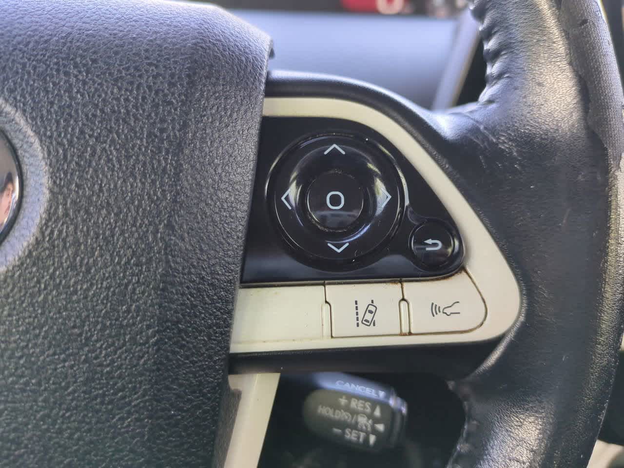 Thumbnail: 2018 Toyota Prius - 25