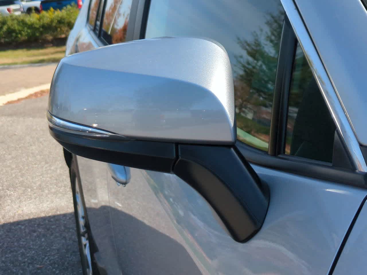 Thumbnail: 2025 Toyota RAV4 - 12