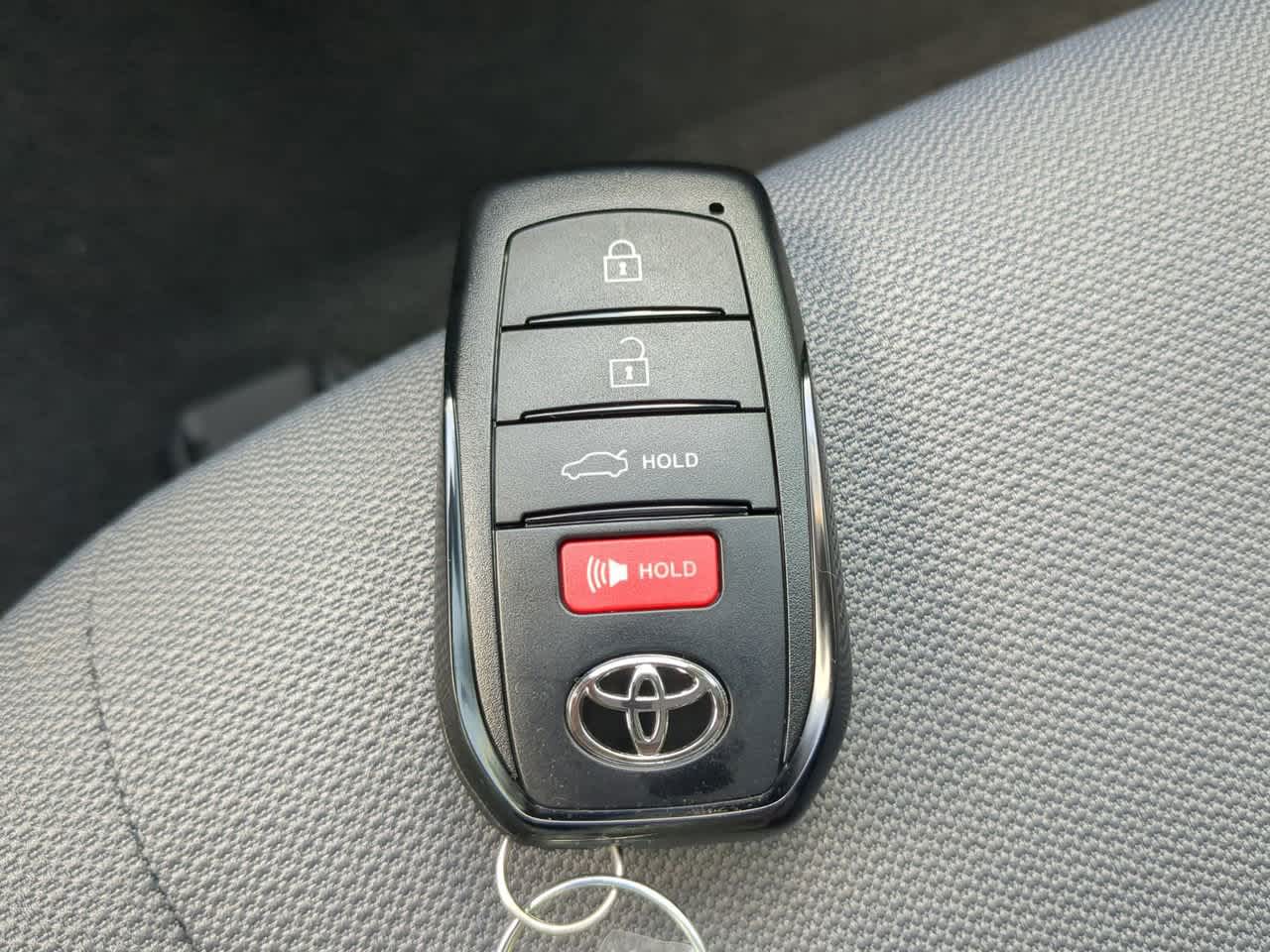 Thumbnail: 2025 Toyota Corolla - 26