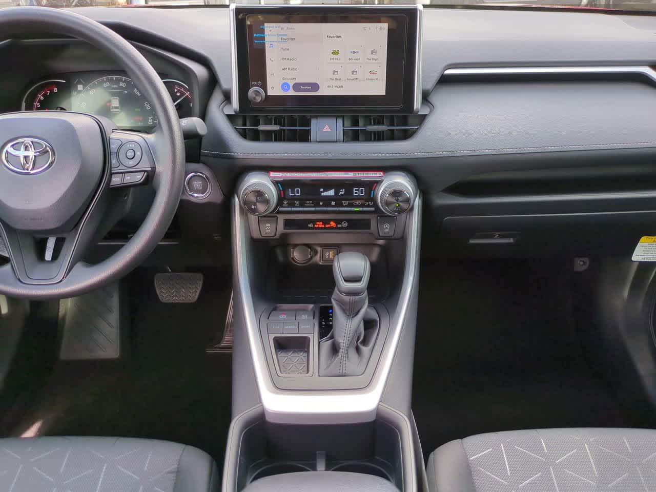 Thumbnail: 2025 Toyota RAV4 - 18