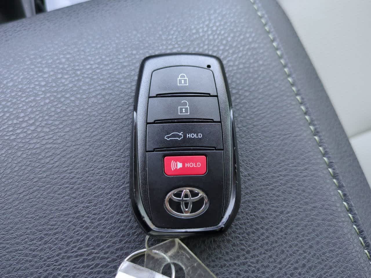 Thumbnail: 2025 Toyota Camry - 27