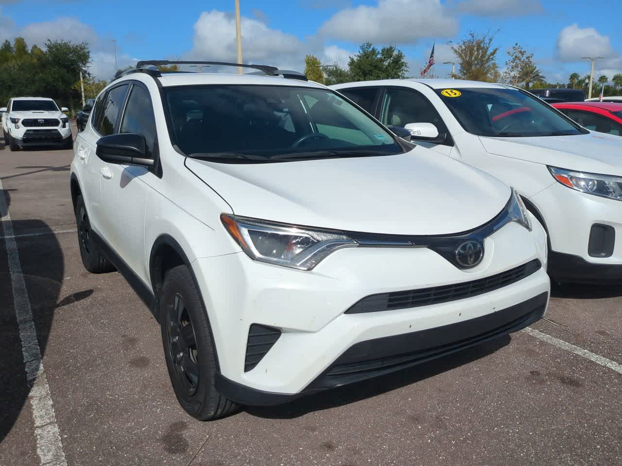 Thumbnail: 2018 Toyota RAV4 - 6