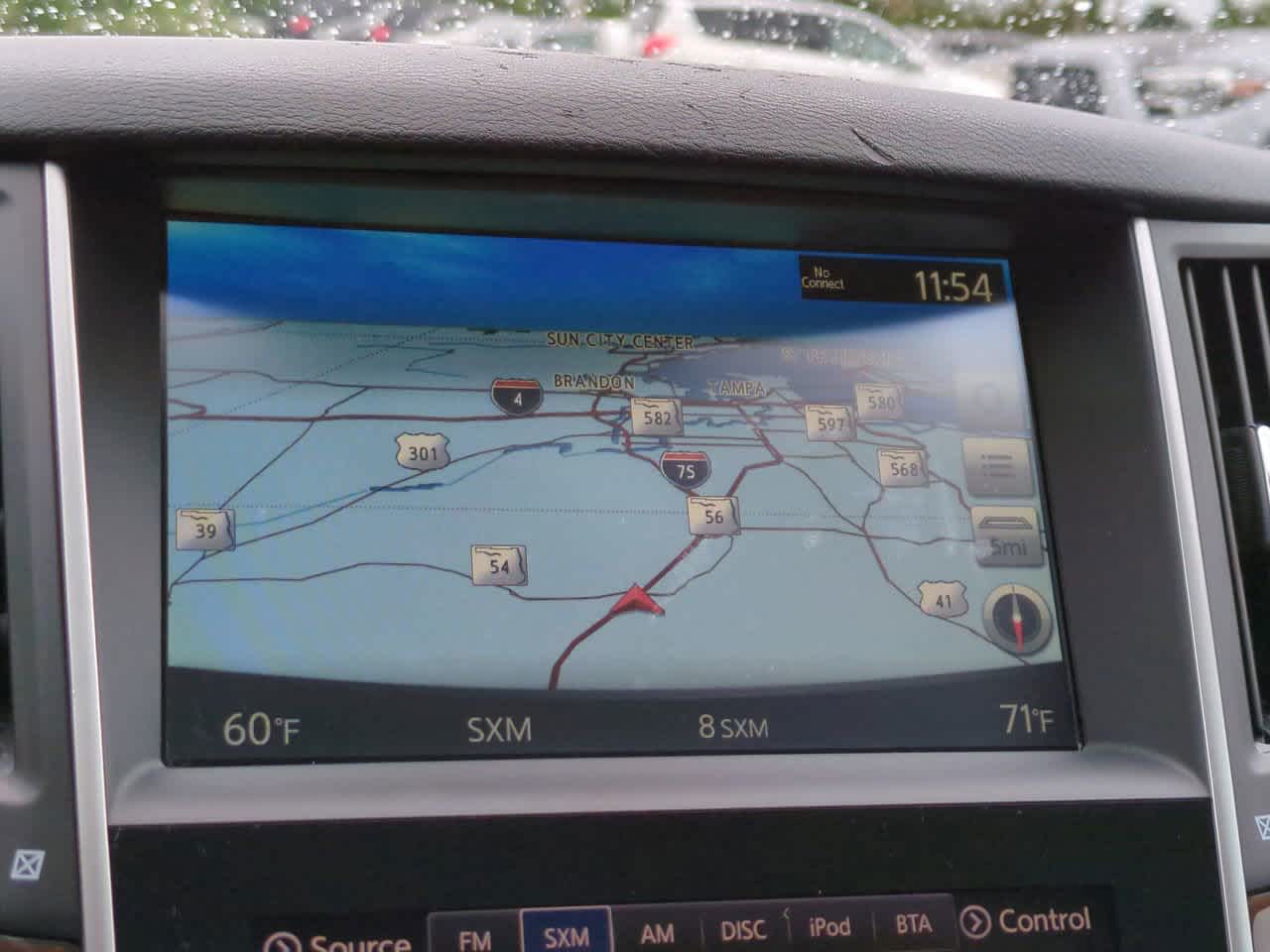 Thumbnail: 2014 INFINITI Q50 - 21