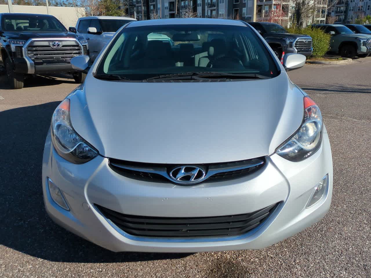 Thumbnail: 2013 Hyundai Elantra - 9