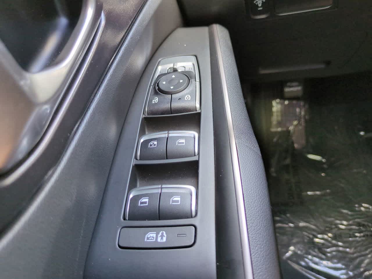 Thumbnail: 2022 Kia Sorento - 23