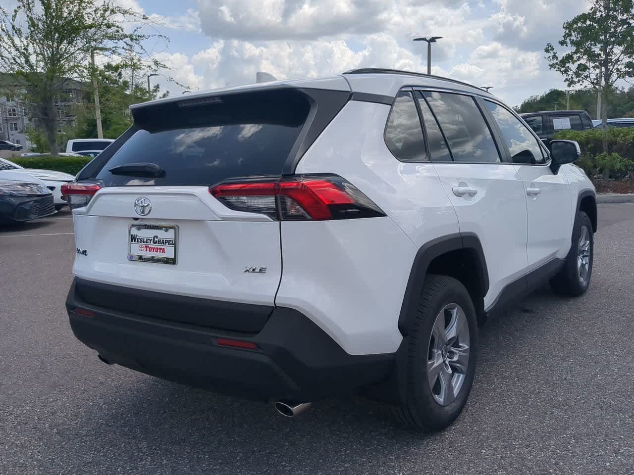Thumbnail: 2025 Toyota RAV4 - 6