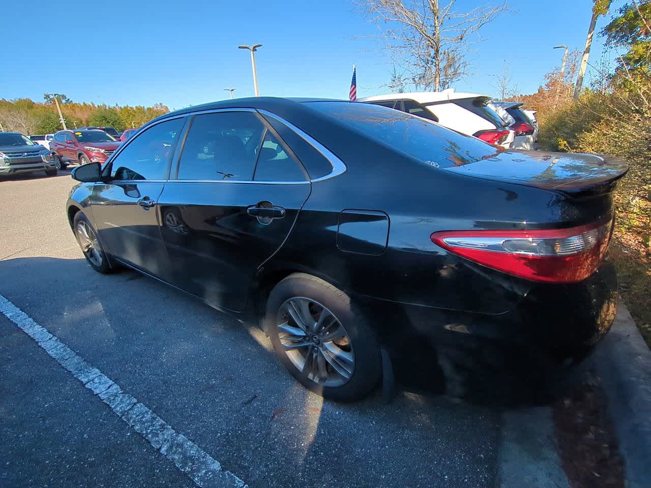 Thumbnail: 2015 Toyota Camry - 3