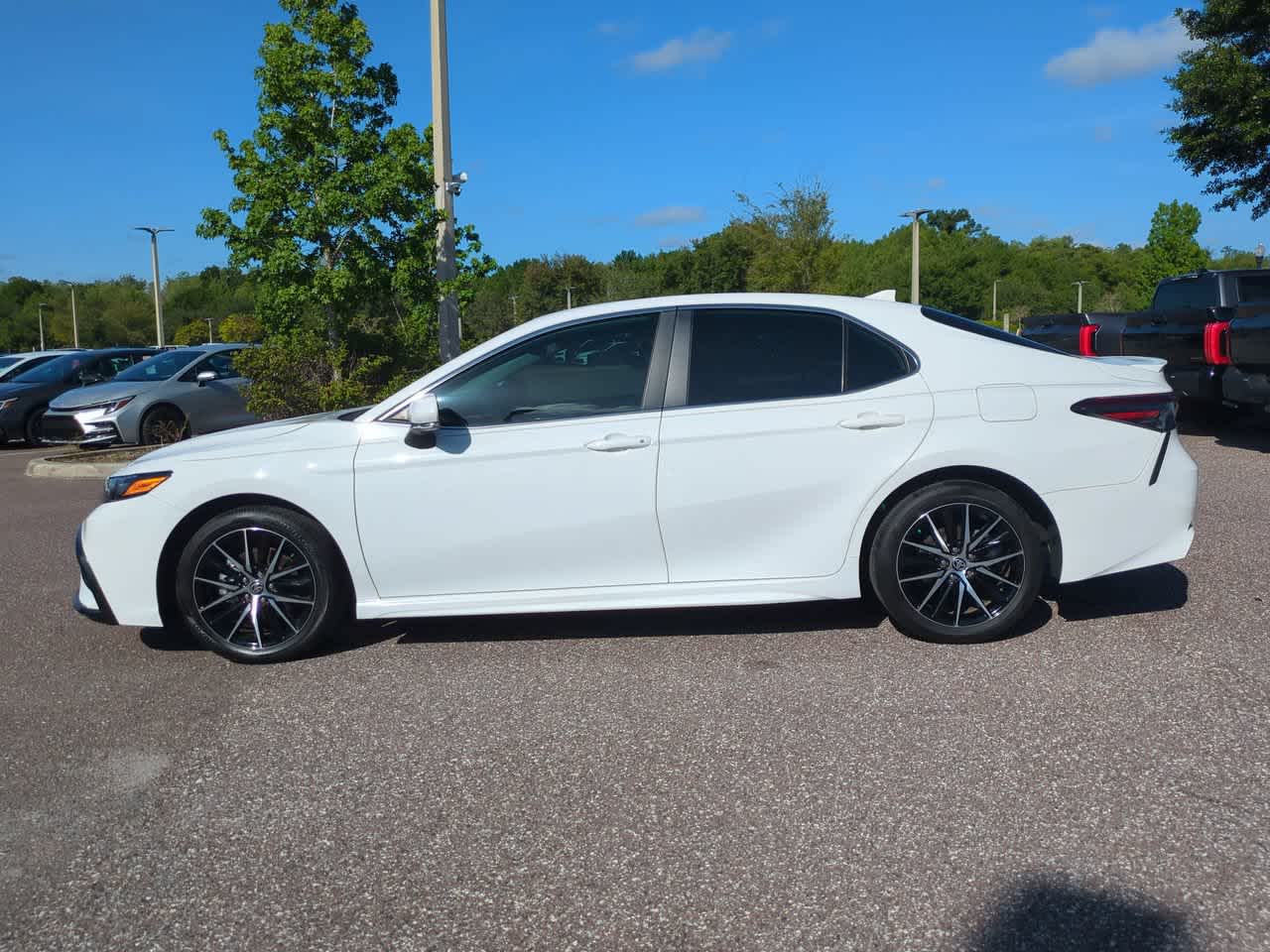Thumbnail: 2023 Toyota Camry - 3