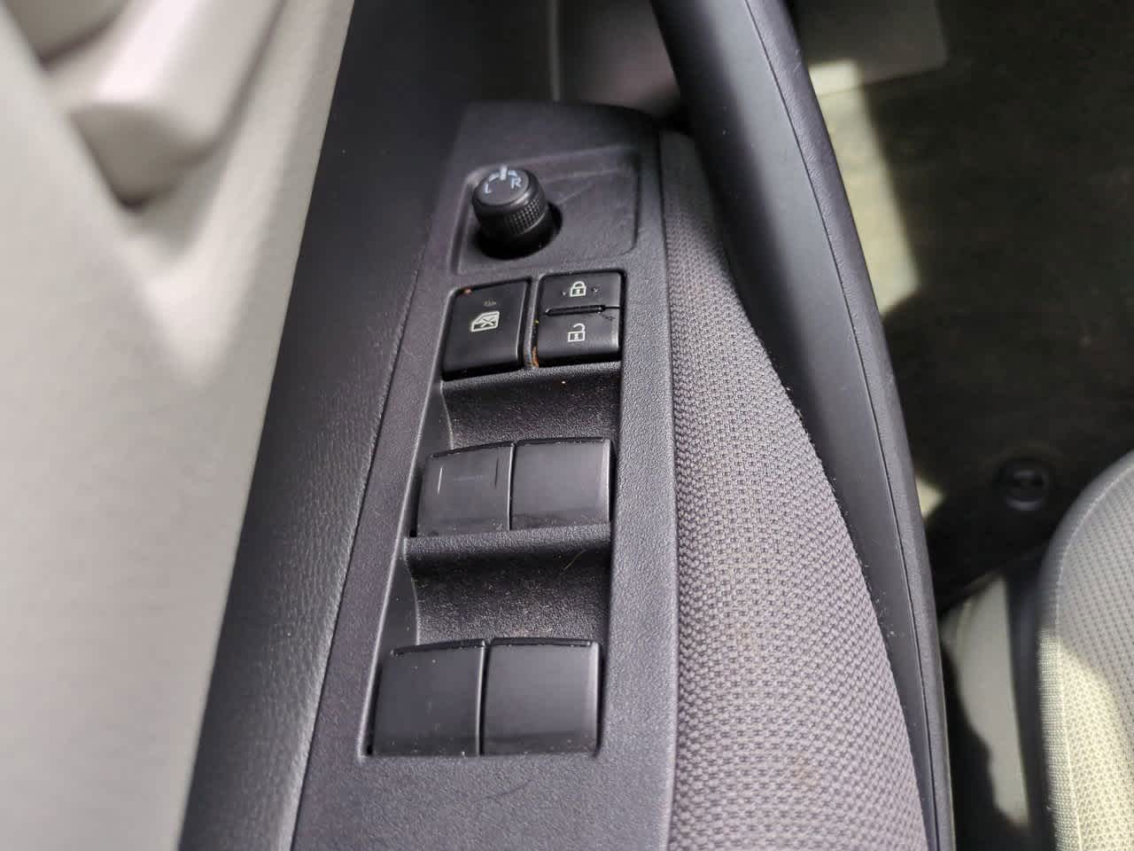 Thumbnail: 2024 Toyota Corolla - 21